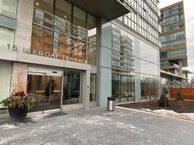 1102 - 15 Iceboat Terr, Condo with 1 bedrooms, 1 bathrooms and 1 parking in Toronto ON | Image 23