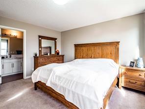 179 Redstone Grove Ne, Home with 3 bedrooms, 3 bathrooms and 4 parking in Calgary AB | Image 25