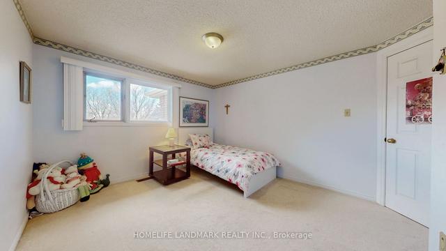 66 Kerrigan Cres, House detached with 4 bedrooms, 4 bathrooms and 6 parking in Markham ON | Image 10
