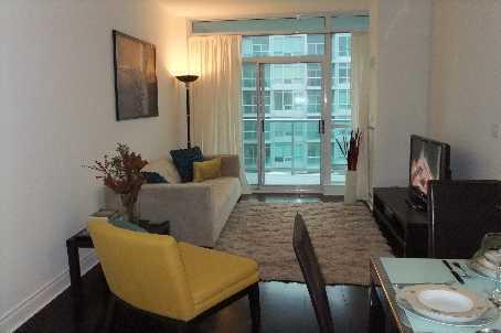 lph 6 - 1910 Lake Shore Blvd W, Condo with 1 bedrooms, 1 bathrooms and 1 parking in Toronto ON | Image 3