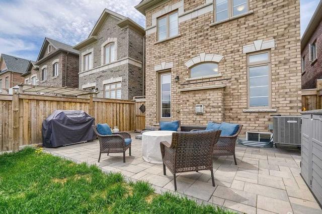 120 Hatton Garden Rd, House detached with 4 bedrooms, 3 bathrooms and 3 parking in Vaughan ON | Image 32