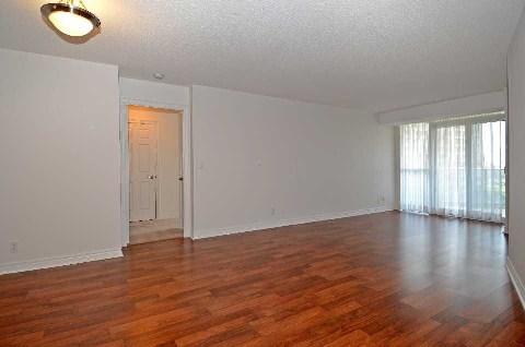 602 - 33 Cox Blvd, Condo with 2 bedrooms, 2 bathrooms and 1 parking in Markham ON | Image 11