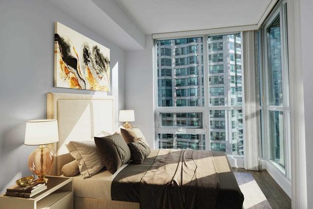 1405 - 12 Yonge St, Condo with 2 bedrooms, 2 bathrooms and 1 parking in Toronto ON | Image 8