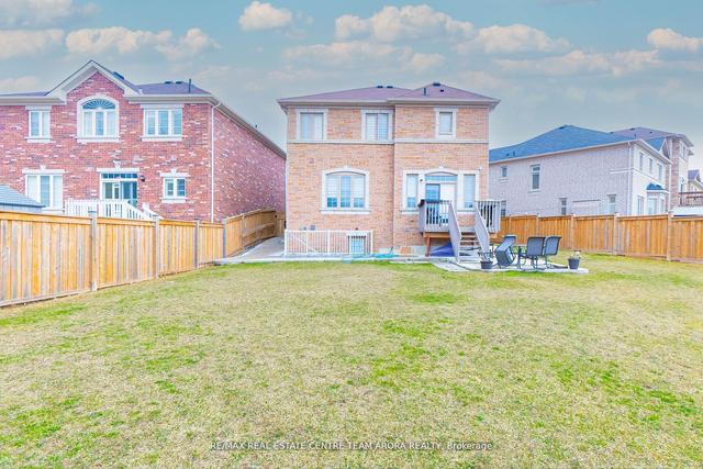 58 Masken Circ, House detached with 4 bedrooms, 4 bathrooms and 6 parking in Brampton ON | Image 6