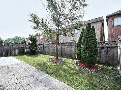 5 Oakford Dr, House detached with 4 bedrooms, 5 bathrooms and 4 parking in Markham ON | Image 12