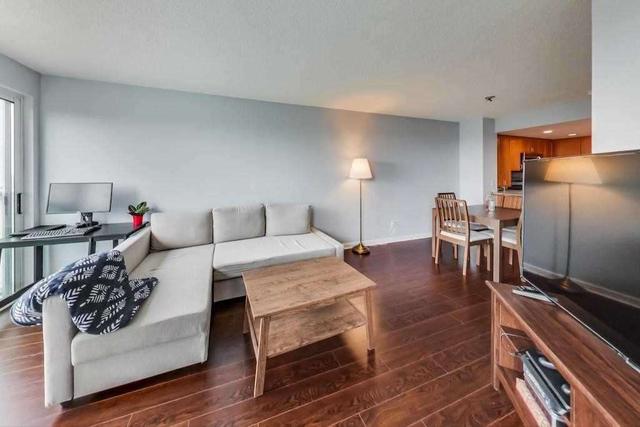 3009 - 8 Park Rd, Condo with 1 bedrooms, 1 bathrooms and 0 parking in Toronto ON | Image 17