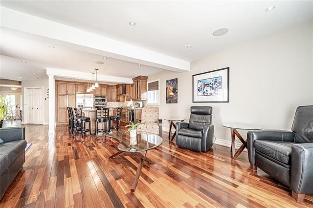 26 Nature Court, House detached with 4 bedrooms, 2 bathrooms and 2 parking in Hamilton ON | Image 15