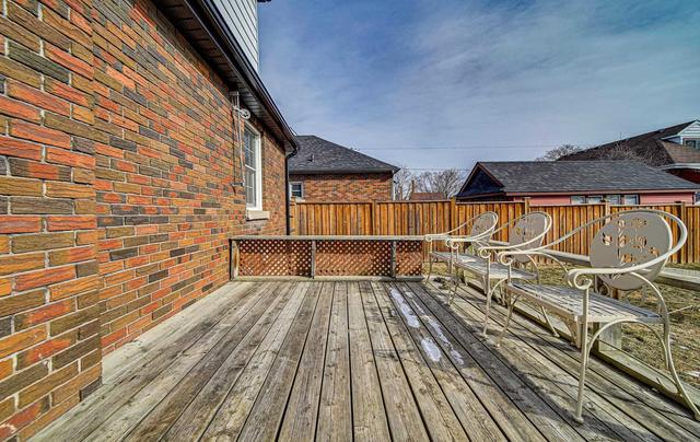 501 Athol St E, House detached with 2 bedrooms, 2 bathrooms and 5 parking in Oshawa ON | Image 10