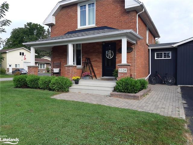 5328 9 County Road, New Lowell, ON, L0M1N0 | Card Image