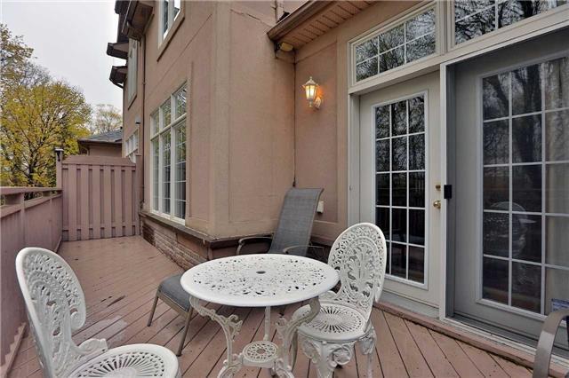 5 - 2303 Hill Ridge Crt, Townhouse with 3 bedrooms, 3 bathrooms and 1 parking in Oakville ON | Image 12