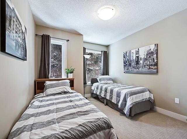 1633 41 Street Sw, Home with 4 bedrooms, 3 bathrooms and 2 parking in Calgary AB | Image 19