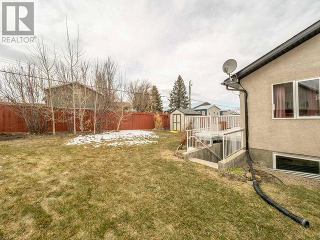 608 - 52 Avenueclose, House detached with 4 bedrooms, 3 bathrooms and 4 parking in Coalhurst AB | Image 40