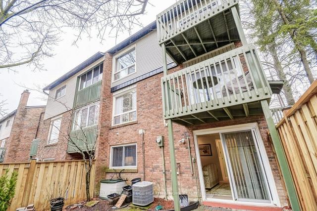 1 - 1564 Kerns Rd, Townhouse with 3 bedrooms, 3 bathrooms and 3 parking in Burlington ON | Image 35