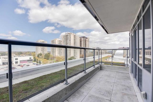 823 - 591 Sheppard Ave E, Condo with 2 bedrooms, 2 bathrooms and 1 parking in Toronto ON | Image 3