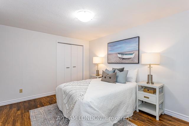 56 - 35 Waterman Ave, Townhouse with 3 bedrooms, 2 bathrooms and 1 parking in London ON | Image 10