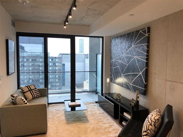1005 - 55 Ontario St, Condo with 1 bedrooms, 1 bathrooms and 0 parking in Toronto ON | Image 2