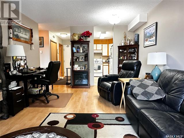204 - 1002 108th Street, Condo with 1 bedrooms, 1 bathrooms and null parking in North Battleford CY SK | Image 5