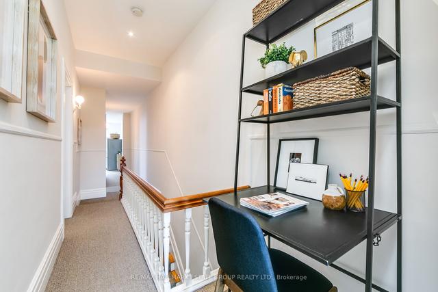 159 Shaw St, House semidetached with 3 bedrooms, 2 bathrooms and 2 parking in Toronto ON | Image 10