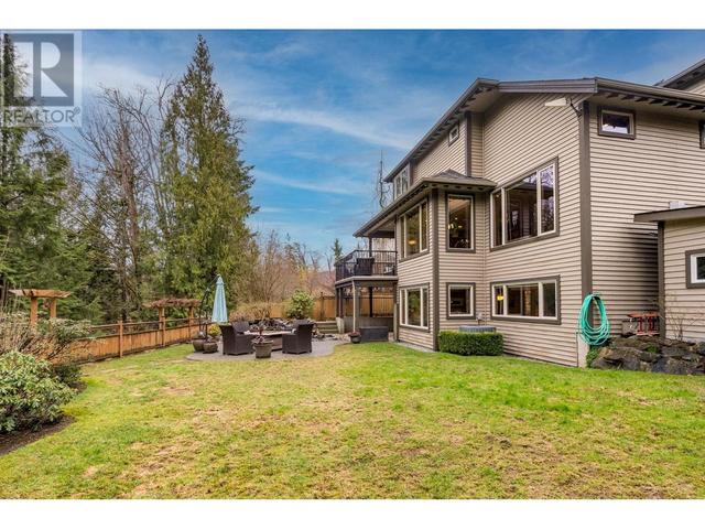 22820 Docksteader Circle, House detached with 5 bedrooms, 4 bathrooms and 5 parking in Maple Ridge BC | Image 37