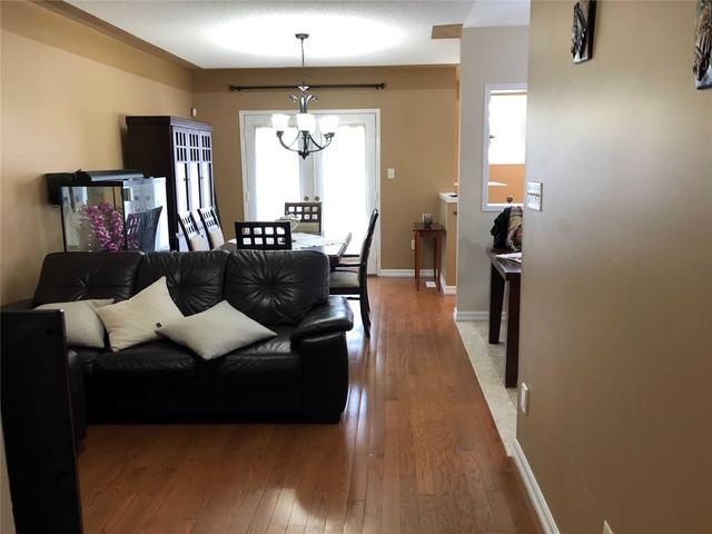 16 Carrillo St, House semidetached with 2 bedrooms, 3 bathrooms and 3 parking in Vaughan ON | Image 22