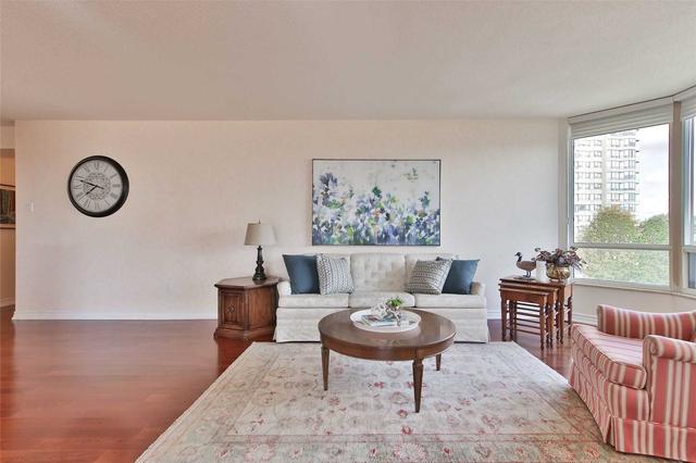 607 - 1300 Islington Ave, Condo with 2 bedrooms, 2 bathrooms and 1 parking in Toronto ON | Image 27