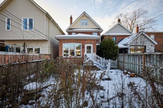 333 Main St, House detached with 5 bedrooms, 3 bathrooms and 2 parking in Toronto ON | Image 17