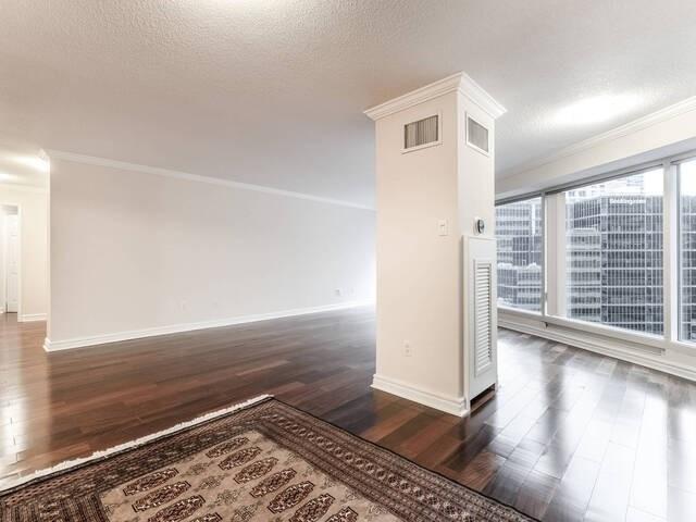 1607 - 33 University Ave, Condo with 2 bedrooms, 2 bathrooms and 1 parking in Toronto ON | Image 39