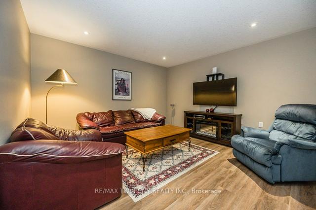 29 - 50 Bryan Crt, Townhouse with 3 bedrooms, 3 bathrooms and 0 parking in Kitchener ON | Image 15