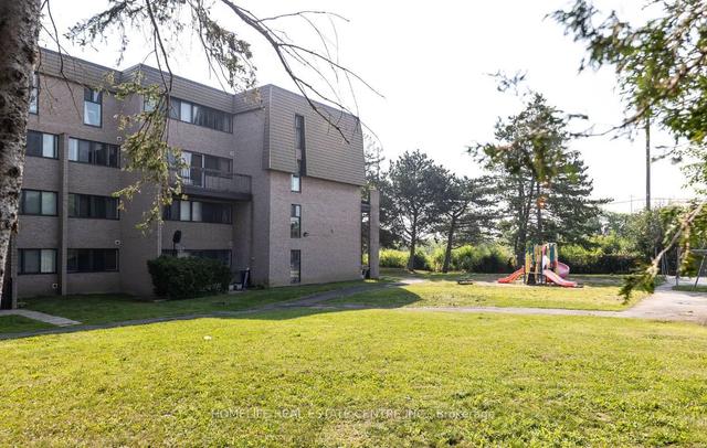 275 - 2095 Roche Crt, Townhouse with 3 bedrooms, 2 bathrooms and 1 parking in Mississauga ON | Image 27