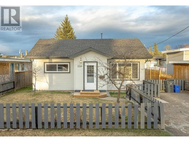 2124 Tamarack Street, House detached with 2 bedrooms, 1 bathrooms and null parking in Prince George BC | Image 4