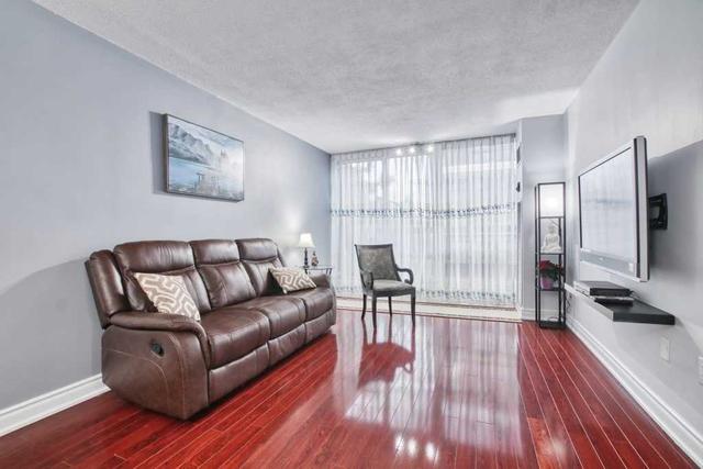 234 - 364 The East Mall, Townhouse with 3 bedrooms, 3 bathrooms and 1 parking in Toronto ON | Image 11