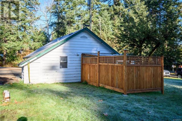 3671 Thomson Rd, House detached with 3 bedrooms, 3 bathrooms and 8 parking in Comox Valley A BC | Image 40