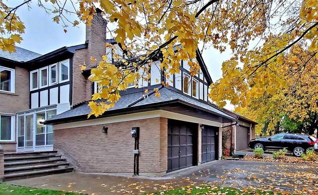 57 Peter Andrew Cres, House detached with 3 bedrooms, 4 bathrooms and 4 parking in Vaughan ON | Image 12