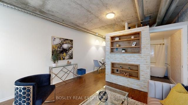 621 - 150 Sudbury St, Condo with 2 bedrooms, 2 bathrooms and 0 parking in Toronto ON | Image 1