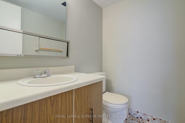 918 - 180 Markham Rd, Condo with 2 bedrooms, 2 bathrooms and 1 parking in Toronto ON | Image 8