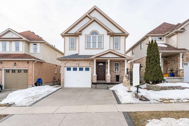 180 Bridlewreath St, House detached with 3 bedrooms, 3 bathrooms and 3 parking in Kitchener ON | Image 1
