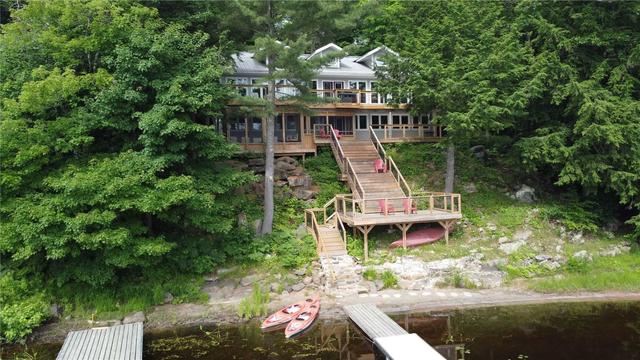158 Iroquois Rd E, House detached with 1 bedrooms, 3 bathrooms and 8 parking in Georgian Bay ON | Image 1