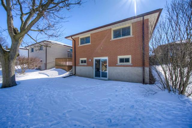 181 Morningdale Cres, House detached with 3 bedrooms, 2 bathrooms and 5 parking in Waterloo ON | Image 29