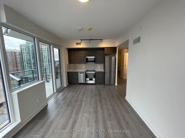 908 - 15 Ellerslie Ave, Condo with 2 bedrooms, 2 bathrooms and 1 parking in Toronto ON | Image 20