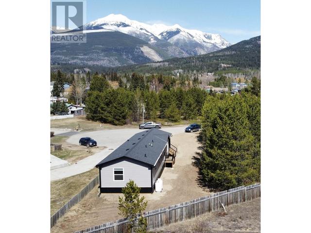 1471 - 8th Place, House other with 1 bedrooms, 2 bathrooms and null parking in Valemount BC | Image 6