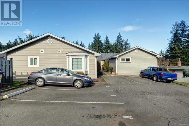 2 - 10 Ashlar Rd, House attached with 1 bedrooms, 1 bathrooms and 1 parking in Nanaimo BC | Image 25