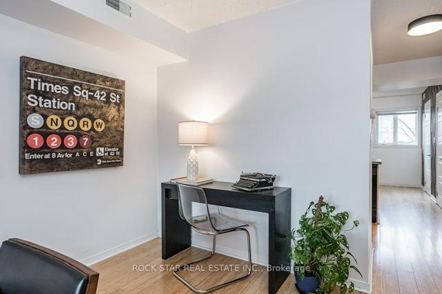 th 10 - 208 Niagara St, Townhouse with 3 bedrooms, 2 bathrooms and 1 parking in Toronto ON | Image 30