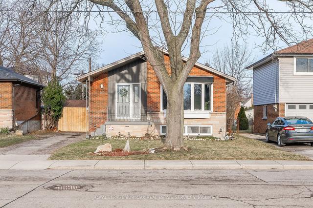 62 East 45th St, House detached with 3 bedrooms, 2 bathrooms and 3 parking in Hamilton ON | Image 12