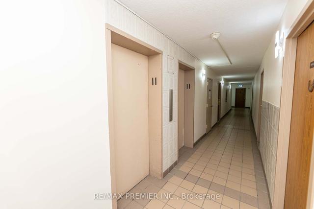 1108 - 49 Silverstone Dr, Condo with 3 bedrooms, 2 bathrooms and 1 parking in Toronto ON | Image 33