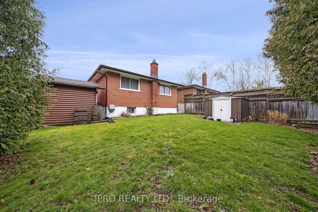 134 Brant Ave, House detached with 3 bedrooms, 2 bathrooms and 3 parking in Guelph ON | Image 26