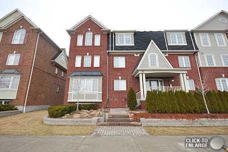 04 - 587 Dundas St W, Townhouse with 2 bedrooms, 2 bathrooms and 2 parking in Mississauga ON | Image 8