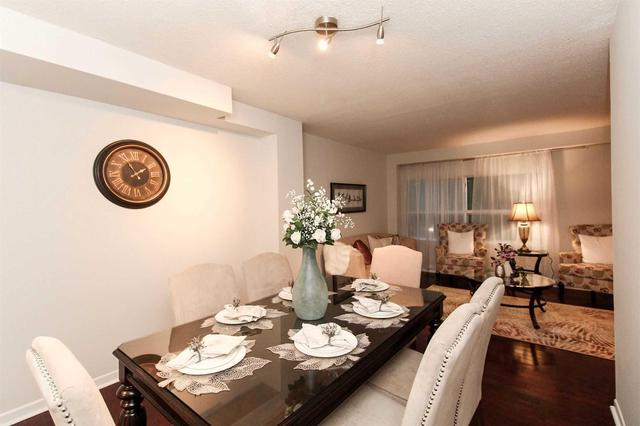 12 - 86 Castlebury Cres, Townhouse with 4 bedrooms, 3 bathrooms and 2 parking in Toronto ON | Image 6