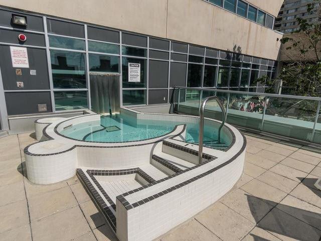 3001 - 1 Elm Dr W, Condo with 2 bedrooms, 2 bathrooms and 1 parking in Mississauga ON | Image 32