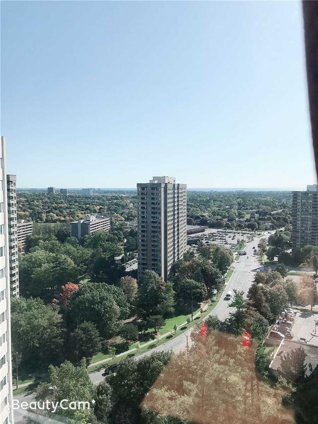 sph7 - 3695 Kaneff Cres, Condo with 2 bedrooms, 2 bathrooms and 1 parking in Mississauga ON | Image 9