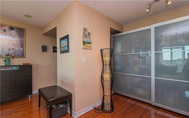 Lph3 - 503 Beecroft Rd, Condo with 2 bedrooms, 2 bathrooms and 1 parking in Toronto ON | Image 14